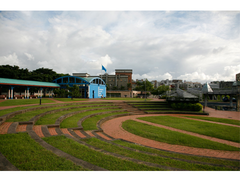 A Contemporary Art Centre, Taipei (A Proposal)