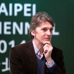 nicolas bourriaud