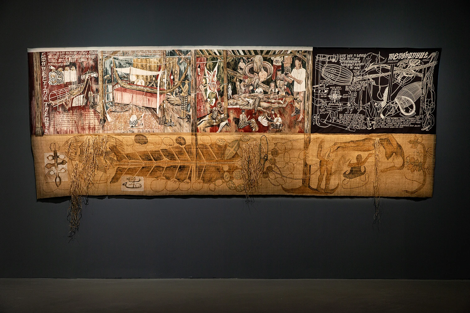 <i>Manuscript: The Body and Journey</i>,2023, Natural pigment on canvas, 160 x 400 cm. Courtesy of the artist-圖片
